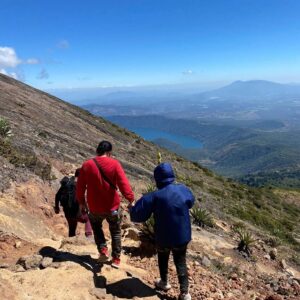 🌋 Ruta Lagos y Volcanes